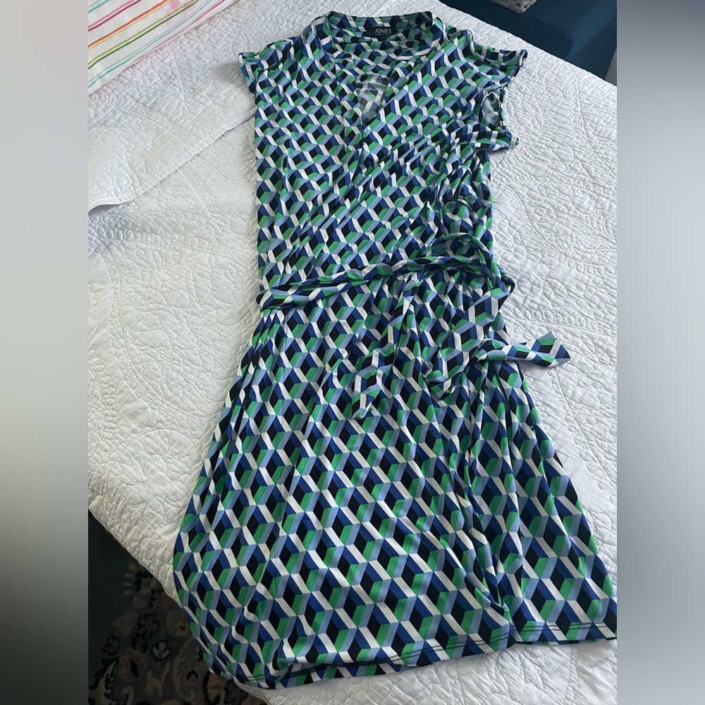 Jones New York Blue and Green Patterned Dress